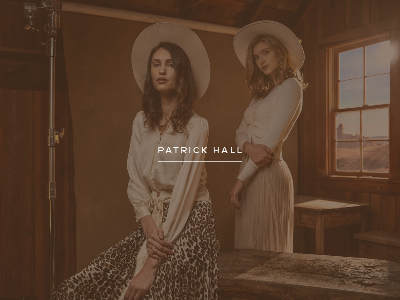 Gravity_Patrick-Hall_Desktop_Rollover