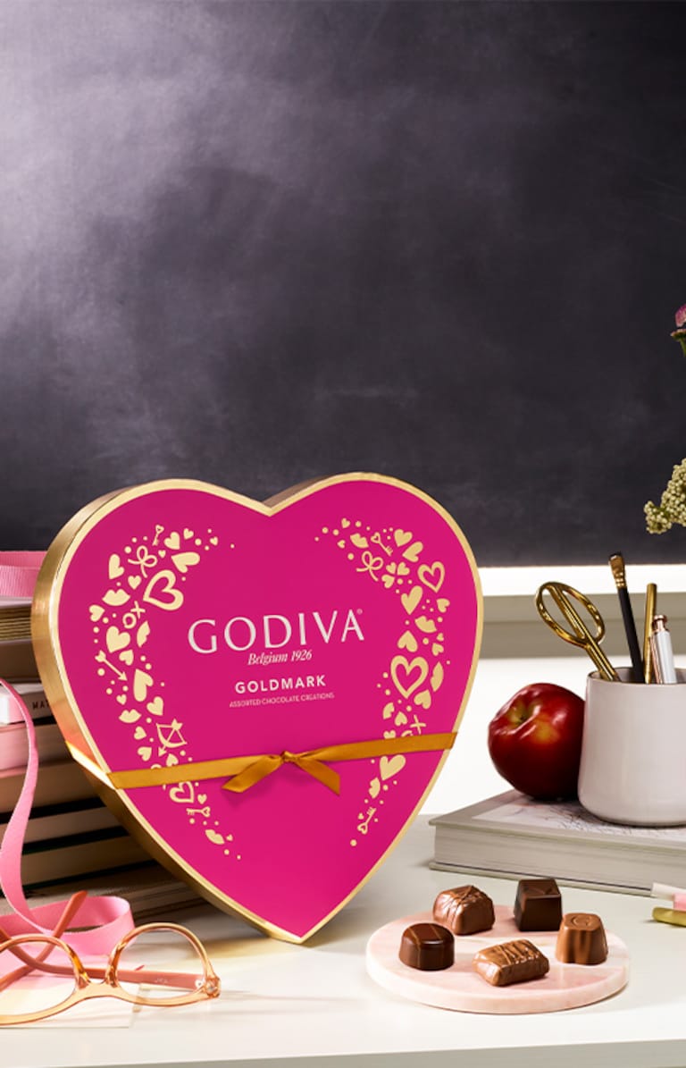 Godiva Assorted Chocolate Gold Collection Gift Box 36-pieces