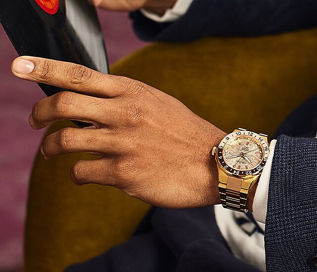 【公式】フジのお歳暮・冬ギフト 880 Series8 GMT Bracelet Steel Stainless Dial Gold-Tone 時計