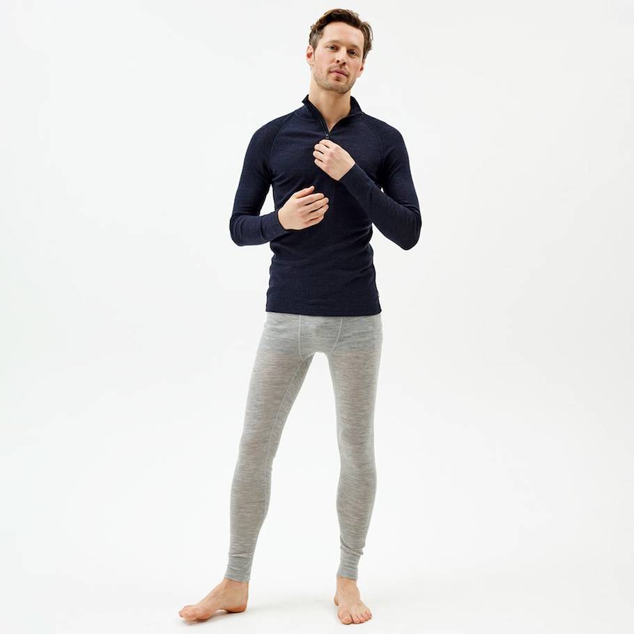 ullgenser-herre-med-zip-navy-stylet
