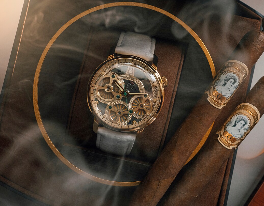 Spaceview Evolution x La Palina Goldie Watch 27A205B | ACCUTRON