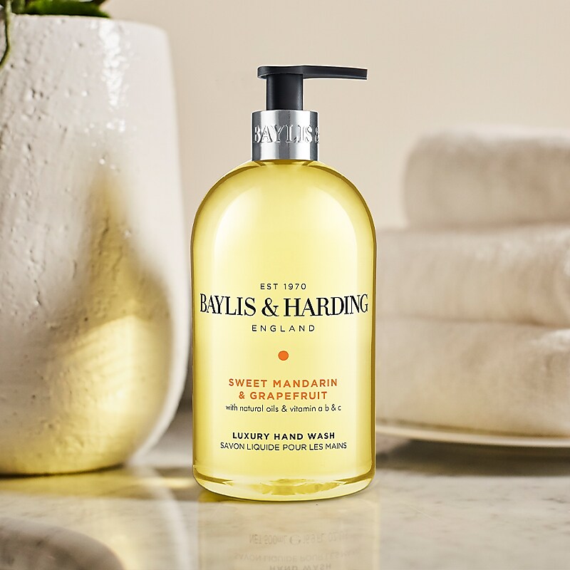 Signature Hand Collection | Baylis & Harding